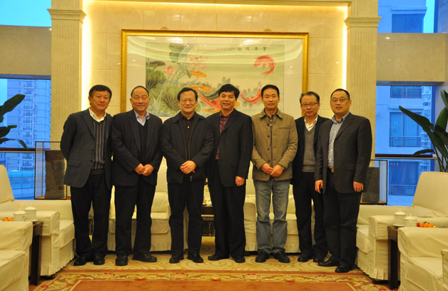  中裝協(xié)領(lǐng)導蒞臨藍天公司視察 